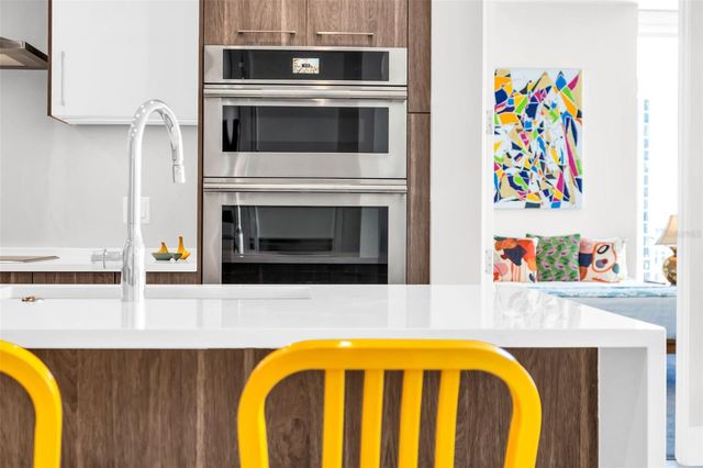 301 1ST STREET S 1404, St Petersburg, FL 33701