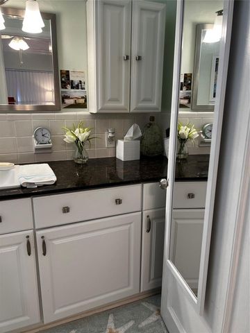 2734 NE 27th Court 22, Lighthouse Point, FL 33064