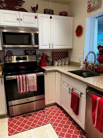 2734 NE 27th Court 22, Lighthouse Point, FL 33064