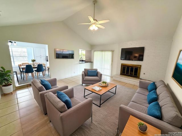 14110 STONE TREE ST, San Antonio, TX 78247