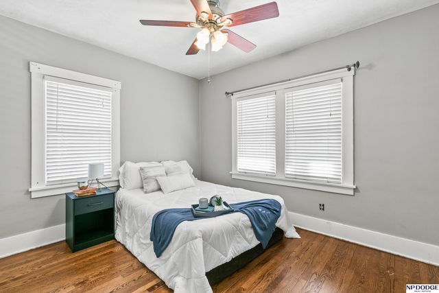 1114 S 54 Street, Omaha, NE 68106