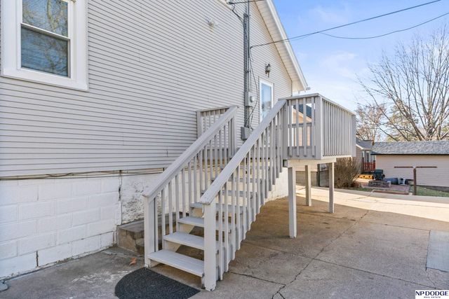 1114 S 54 Street, Omaha, NE 68106