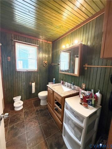 538 Beech St, Petersburg, VA 23803