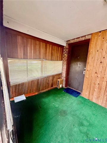 538 Beech St, Petersburg, VA 23803