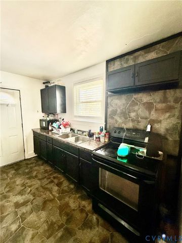 538 Beech St, Petersburg, VA 23803