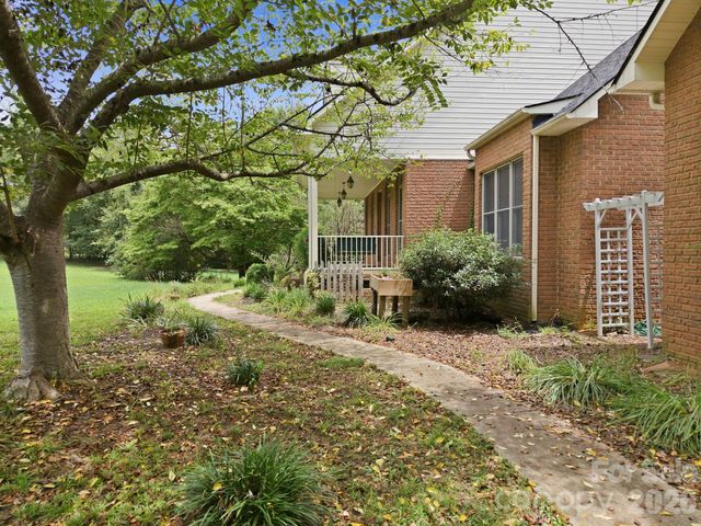 465 Baymount Drive, Salisbury, NC 28144