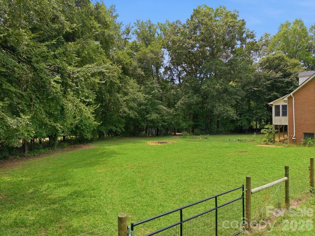 465 Baymount Drive, Salisbury, NC 28144
