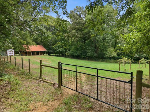 465 Baymount Drive, Salisbury, NC 28144