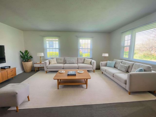 1811 Greenbriar Drive 1811 Greenbriar Drive, Troy, OH 45373