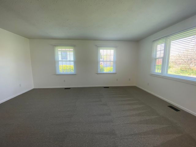 1811 Greenbriar Drive 1811 Greenbriar Drive, Troy, OH 45373