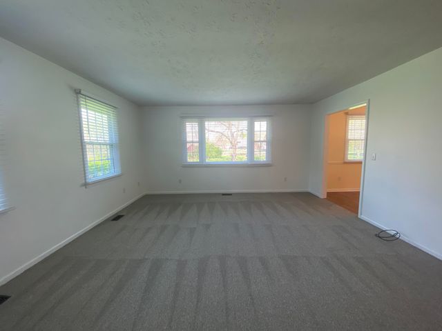 1811 Greenbriar Drive 1811 Greenbriar Drive, Troy, OH 45373