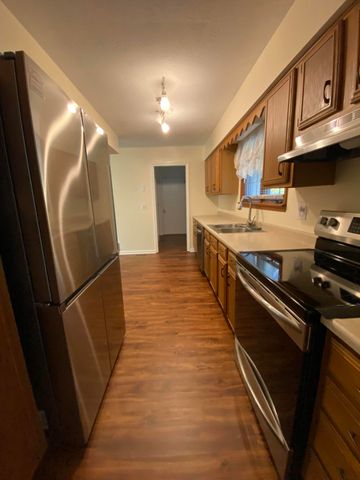 1811 Greenbriar Drive 1811 Greenbriar Drive, Troy, OH 45373