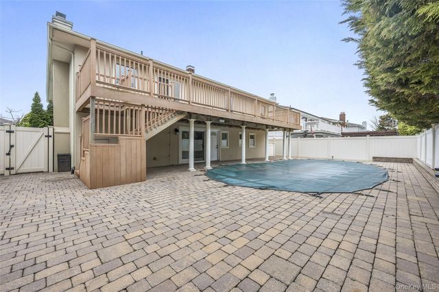 1328 Park Street, Atlantic Beach, NY 11509