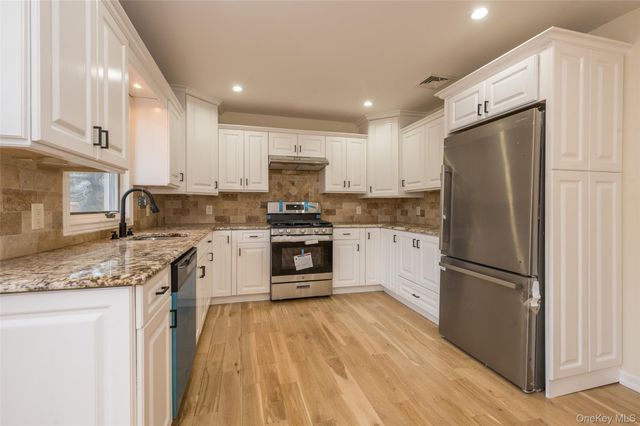 1328 Park Street, Atlantic Beach, NY 11509