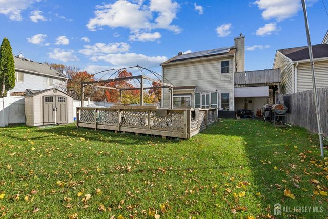 48 Woodland Way, South Brunswick, NJ 08810