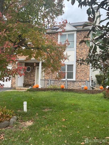 48 Woodland Way, South Brunswick, NJ 08810