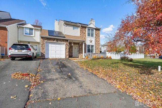 48 Woodland Way, South Brunswick, NJ 08810