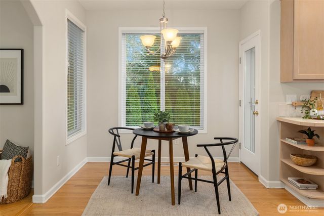 1402 Langara Circle, Bellingham, WA 98229