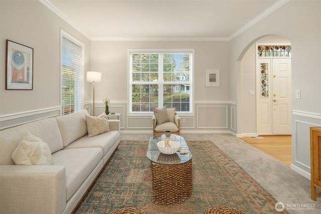 1402 Langara Circle, Bellingham, WA 98229