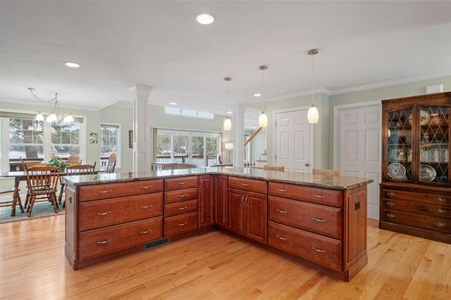 214 Krainewood Drive, Moultonborough, NH 03254