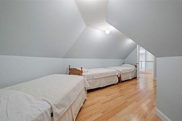 214 Krainewood Drive, Moultonborough, NH 03254