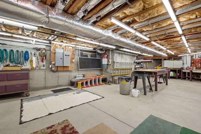 214 Krainewood Drive, Moultonborough, NH 03254