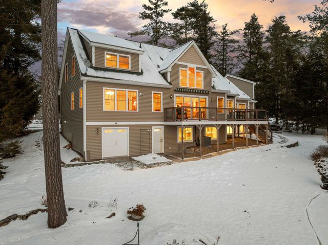214 Krainewood Drive, Moultonborough, NH 03254
