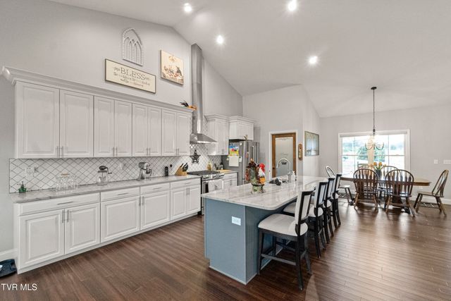 2905 Sunnyside Road, Greeneville, TN 37743