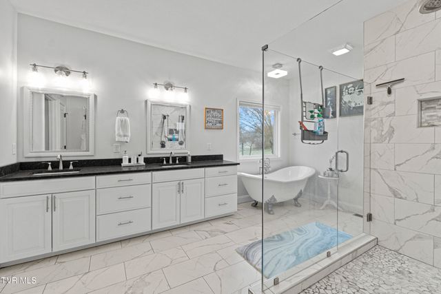 2905 Sunnyside Road, Greeneville, TN 37743