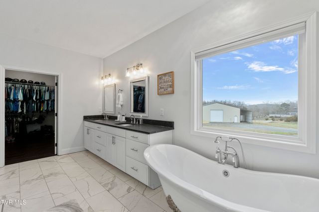 2905 Sunnyside Road, Greeneville, TN 37743
