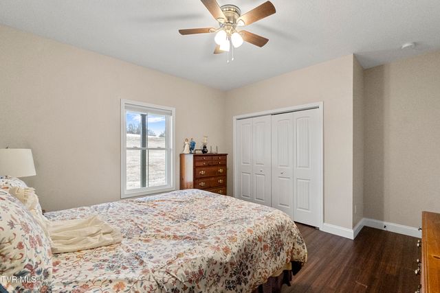 2905 Sunnyside Road, Greeneville, TN 37743