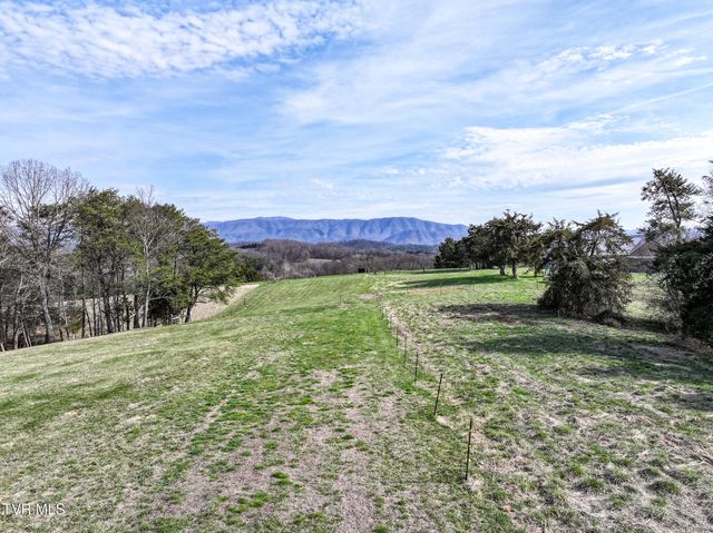 2905 Sunnyside Road, Greeneville, TN 37743