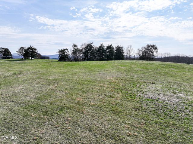 2905 Sunnyside Road, Greeneville, TN 37743