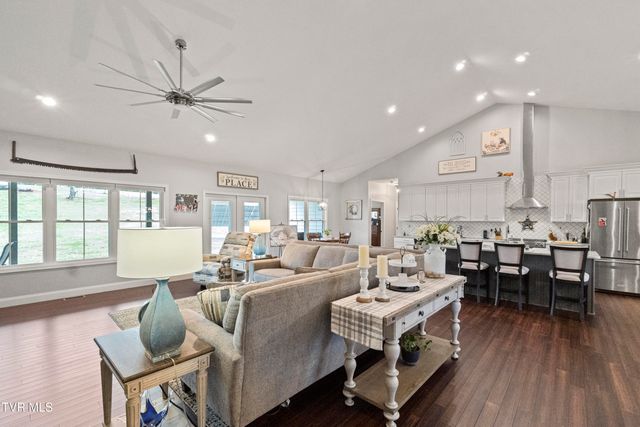 2905 Sunnyside Road, Greeneville, TN 37743