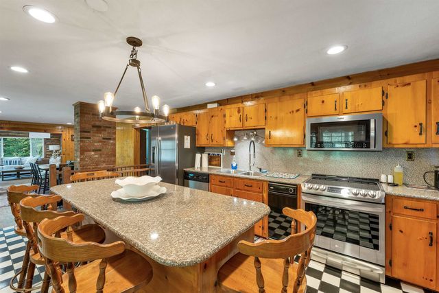 15 Haven Road, Sanbornton, NH 03269