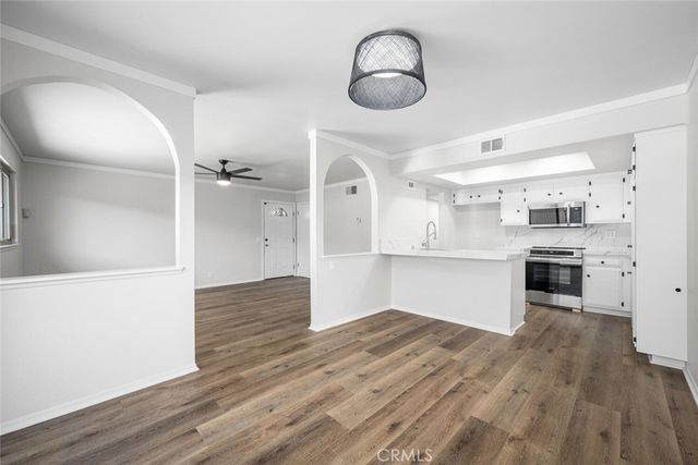 4060 Orange, Cypress, CA 90630