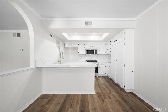 4060 Orange, Cypress, CA 90630