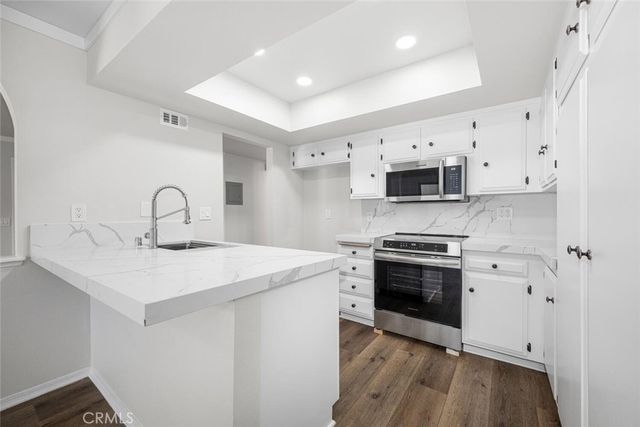 4060 Orange, Cypress, CA 90630