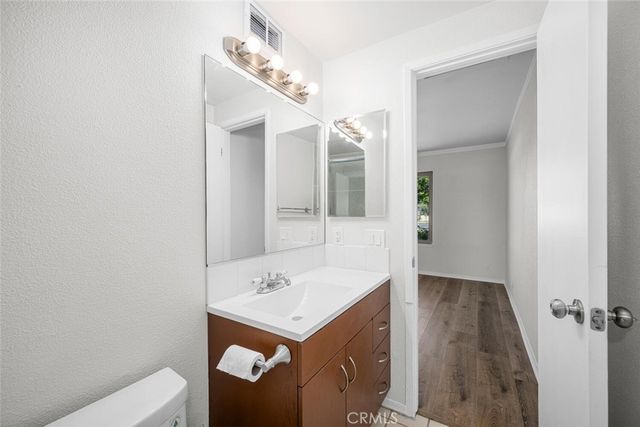 4060 Orange, Cypress, CA 90630