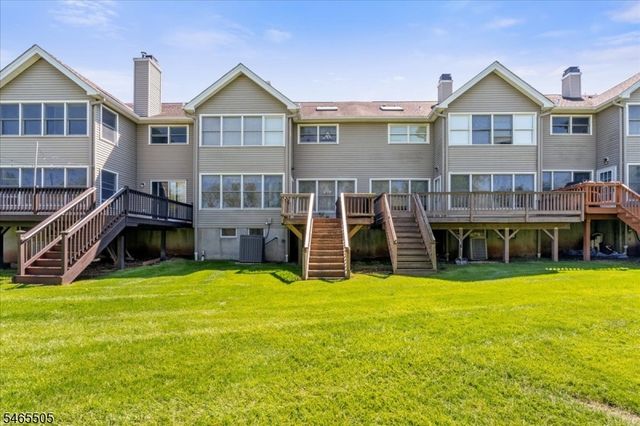 37 Flemming Dr, Hillsborough Twp., NJ 08844