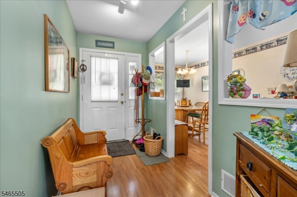 37 Flemming Dr, Hillsborough Twp., NJ 08844 — photo 3