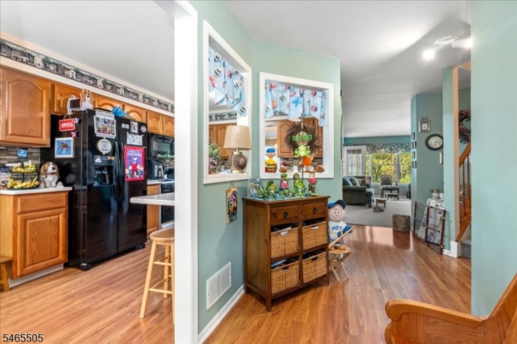 37 Flemming Dr, Hillsborough Twp., NJ 08844 — photo 4
