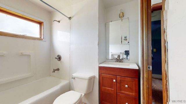 173 Hedley Place, Buffalo, NY 14208