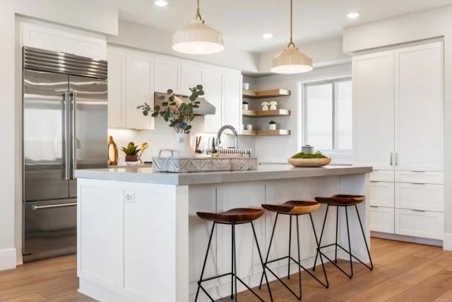 320 Chinquapin Avenue, Carlsbad, CA 92008