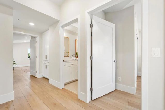 320 Chinquapin Avenue, Carlsbad, CA 92008