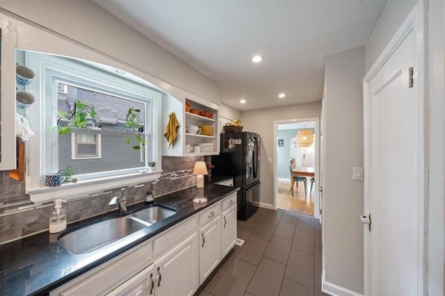 7214 Highland Avenue, Kansas City, MO 64131
