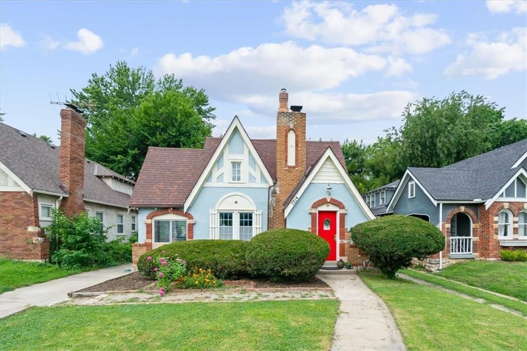 7214 Highland Avenue, Kansas City, MO 64131