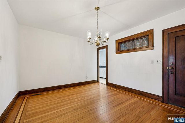 971 Garrison Avenue, Teaneck, NJ 07666