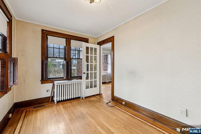971 Garrison Avenue, Teaneck, NJ 07666