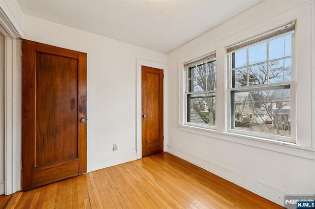 971 Garrison Avenue, Teaneck, NJ 07666